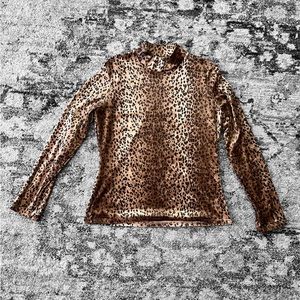 Vintage leopard mock neck top
